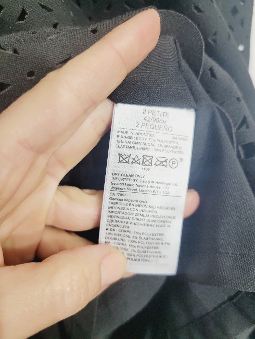 Banana Republic Petite NEW Black Off the Shoudlers Geometric Cut Out Pattern 2P - Picture 7 of 16